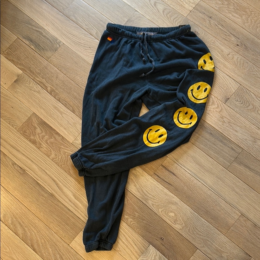 Aviator Nation Smiley 2